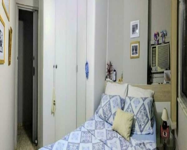 Apartamento na Rua Lopes da Cunha