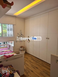 Apartamento à venda em Gávea com 136 m², 4 quartos, 1 suíte, 1 vaga