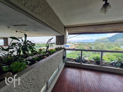 Apartamento à venda em Itanhangá com 154 m², 4 quartos, 1 suíte, 2 vagas