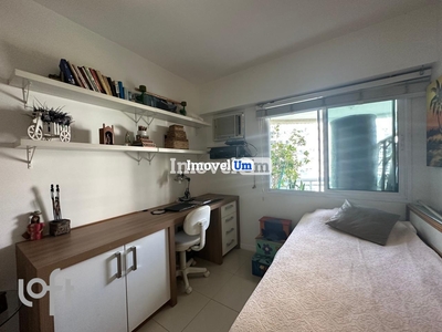 Apartamento à venda em Jacarepaguá com 77 m², 2 quartos, 1 suíte, 1 vaga