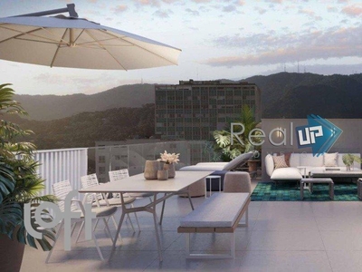 Apartamento à venda em Leblon com 67 m², 1 quarto