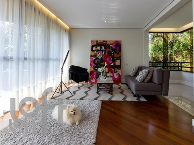 Apartamento à venda em Vila Andrade com 189 m², 4 quartos, 3 suítes, 4 vagas