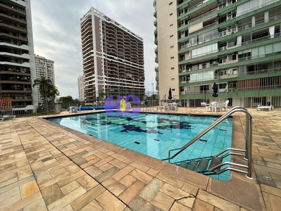 Apartamento em Barra da Tijuca, Rio de Janeiro/RJ de 68m² 1 quartos à venda por R$ 734.000,00