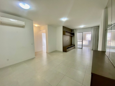Apartamento em Kobrasol, São José/SC de 112m² 3 quartos à venda por R$ 929.000,00