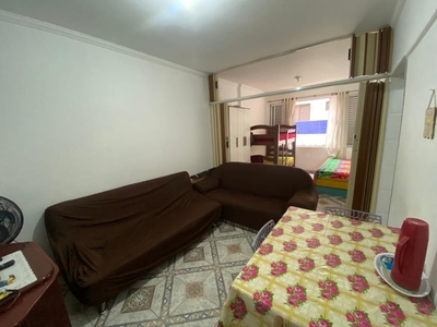 Apartamento em Vila Guilhermina, Praia Grande/SP de 35m² 1 quartos à venda por R$ 174.000,00