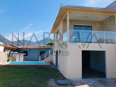 Casa em , Matinhos/PR de 189m² 3 quartos à venda por R$ 469.000,00