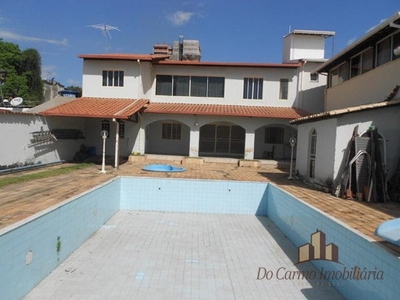 Casa em Brasiléia, Betim/MG de 280m² 3 quartos à venda por R$ 889.000,00