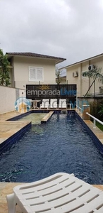 Casa em Cond, 4 dorm, Juquehy, 150 metros do mar, Piscina...