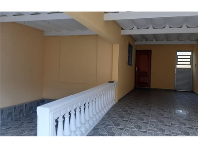 Casa em Conjunto Residencial Álvaro Bovolenta, Mogi das Cruzes/SP de 68m² 2 quartos para locação R$ 1.800,00/mes