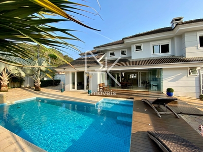Casa em Glória, Joinville/SC de 380m² 3 quartos à venda por R$ 2.597.000,00