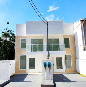 Casa em Guaratiba, Rio de Janeiro/RJ de 120m² 2 quartos à venda por R$ 319.000,00