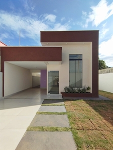 Casa em Independência, Aparecida de Goiânia/GO de 126m² 3 quartos à venda por R$ 449.000,00