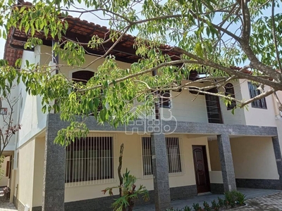 Casa em Itaipu, Niterói/RJ de 340m² 5 quartos à venda por R$ 944.000,00