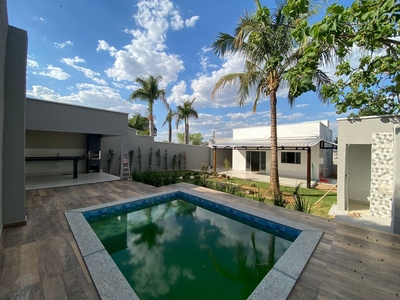 Casa em Jardim Buriti Sereno, Aparecida de Goiânia/GO de 130m² 3 quartos à venda por R$ 479.000,00