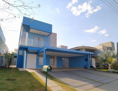 Casa em Jardim Imperial, Cuiabá/MT de 300m² 3 quartos para locação R$ 7.500,00/mes