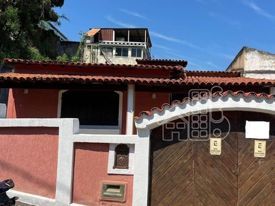 Casa em Largo do Barradas, Niterói/RJ de 100m² 3 quartos à venda por R$ 419.000,02