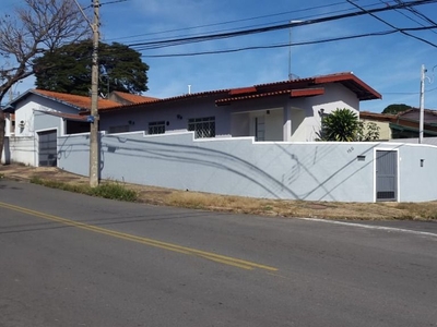 Casa em Parque Cecap, Valinhos/SP de 164m² 3 quartos à venda por R$ 750.000,00 ou para locação R$ 3.100,00/mes