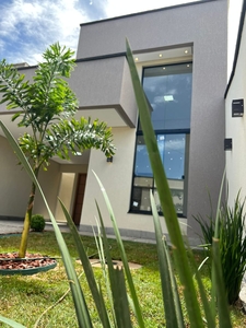 Casa em Parque das Flores, Goiânia/GO de 140m² 3 quartos à venda por R$ 628.900,00