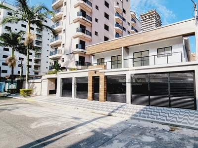 Casa em Vila Caiçara, Praia Grande/SP de 56m² 2 quartos à venda por R$ 258.999,00
