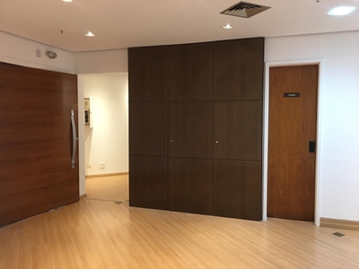 Sala em Bela Vista, São Paulo/SP de 120m² à venda por R$ 960.000,00 ou para locação R$ 3.000,00/mes