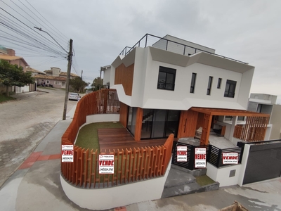 Sobrado em Ferraz, Garopaba/SC de 126m² 3 quartos à venda por R$ 1.376.000,00