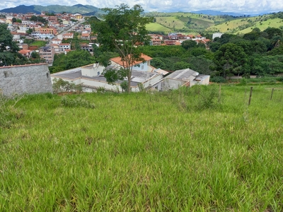 Terreno em Lagoa Seca, São Lourenço/MG de 567m² à venda por R$ 128.000,00