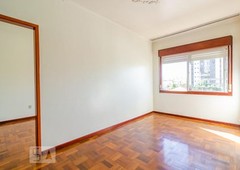 APARTAMENTO no 4º andar com 2 dormitórios e 1 garagem