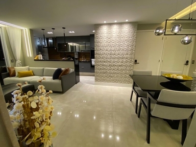 Apartamento à venda em Barra da Tijuca com 85 m², 2 quartos, 1 suíte, 1 vaga