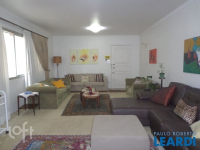 Apartamento à venda em Santa Cecília com 120 m², 3 quartos, 2 vagas
