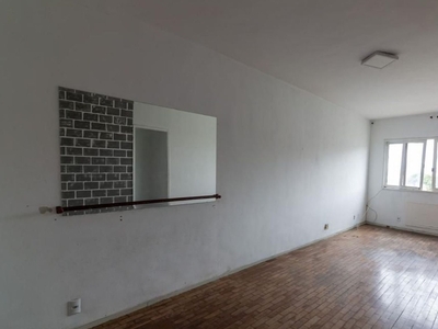 Apartamento à venda em São Francisco Xavier com 90 m², 3 quartos, 1 suíte, 1 vaga