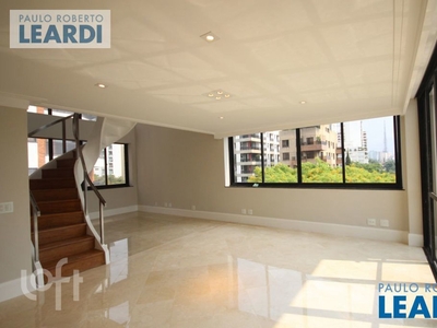 Apartamento à venda em Sumaré com 360 m², 3 quartos, 3 suítes, 4 vagas