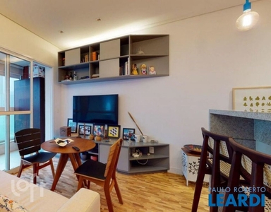 Apartamento à venda em Pinheiros com 38 m², 1 quarto, 1 vaga