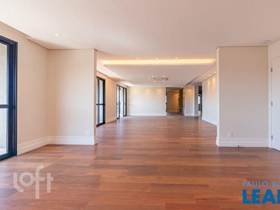 Apartamento à venda em Alto de Pinheiros com 508 m², 4 quartos, 4 suítes, 5 vagas
