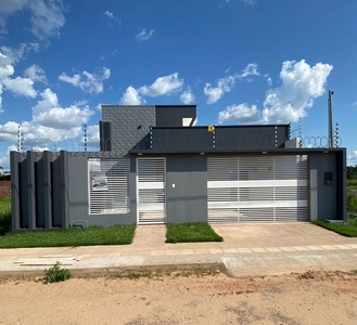 Casa para venda com 250 metros quadrados com 3 quartos em Portal da Amazônia - Rio Branco