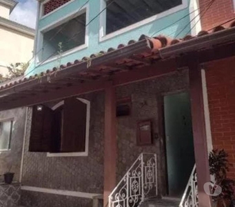 Casa de 3 qtos de vila ,garagem e terraço na Taquara