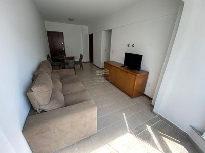 Belo apartamento localizado no Centro de Balneário Camboriú