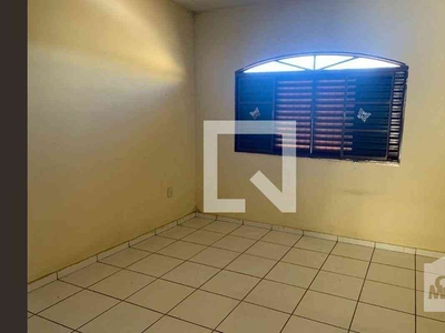 Casa com 8 quartos à venda no bairro Ouro Preto, 360m²