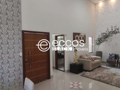 Casa em condomínio fechado com 3 quartos para alugar no Lagoinha, Uberlândia , 305 m2 por R$ 5.500