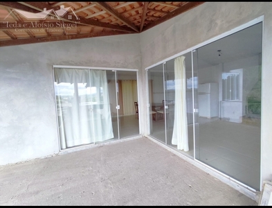 Casa no Bairro Itoupavazinha em Blumenau com 2 Dormitórios (1 suíte) e 198 m²