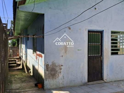 Casa a Venda no bairro Boqueirão em Passo Fundo - RS. 5 banheiros, 8 dormitórios, 2 vagas