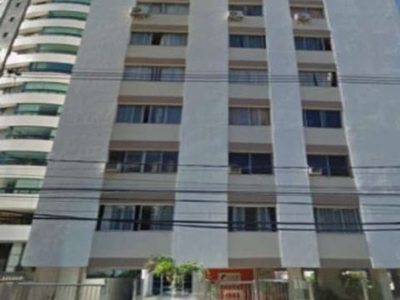 Apartamento amplo com 238 m², médio alto padrão dividido em 4/4 sendo um suíte no Largo da Graça para Vender na Graça em Salvador Bahia.