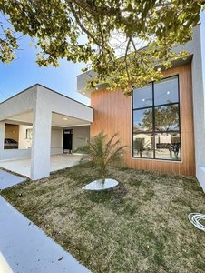 Casa de Condomínio com 3 Quartos à venda, 180m² - Condominio Residencial Tecoara