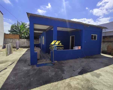 Linda casa a pronta entrega de 2 quartos em Unamar - Cabo Frio - RJ