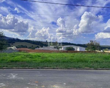 Terreno no Condomínio Village Ipanema 2 em Araçoiaba da Serra