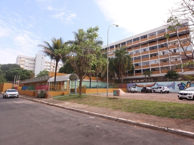 Apartamento para aluguel com 3 quartos na Asa Norte, Brasília