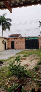 Casa com 2 quartos à venda no bairro Tarumã, 240m²