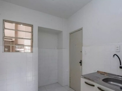 Apartamento à venda em Barro Preto com 70 m², 3 quartos, 1 vaga