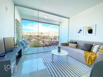 Apartamento à venda em Santa Efigênia com 67 m², 2 quartos, 1 suíte, 2 vagas