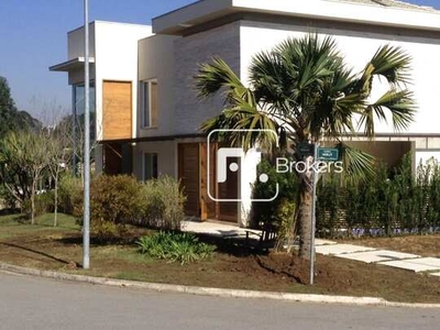Casa 520m² de Alto Padrão para Locação no Residencial Villa Solaia