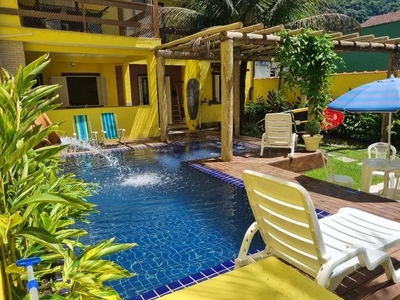 Casa com piscina na praia em Paraty! (Prainha de Mambucaba). Vendo e Alugo (temporada)
